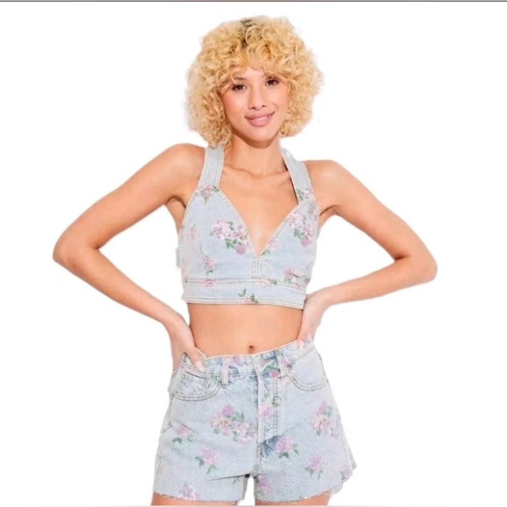 Wild Fable Women's Light Blue Denim Cropped Floral Print Vest w/ Side Zipper - Picture 4 of 9